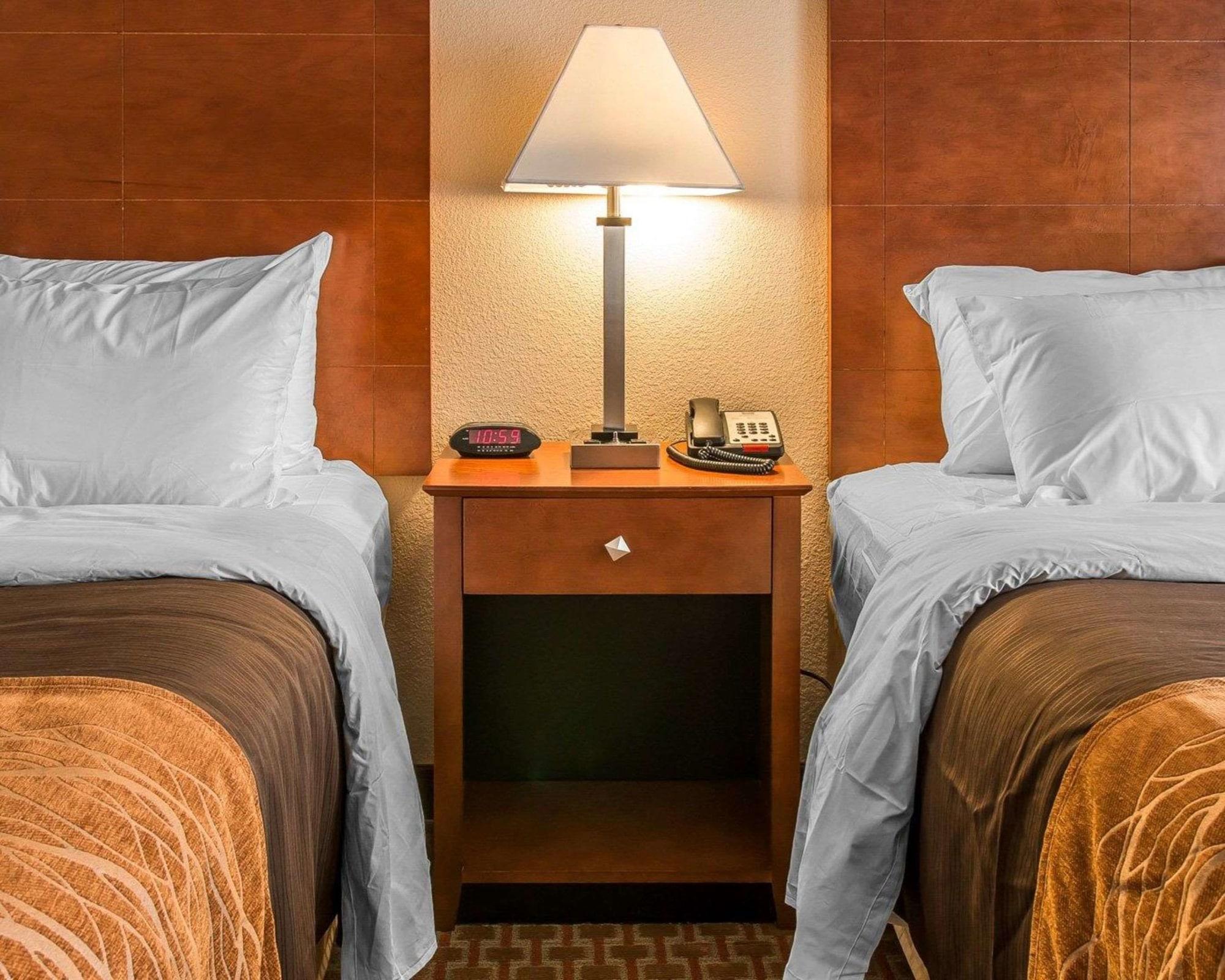 Quality Inn Near Interstate I94 Нью-Буффало Экстерьер фото