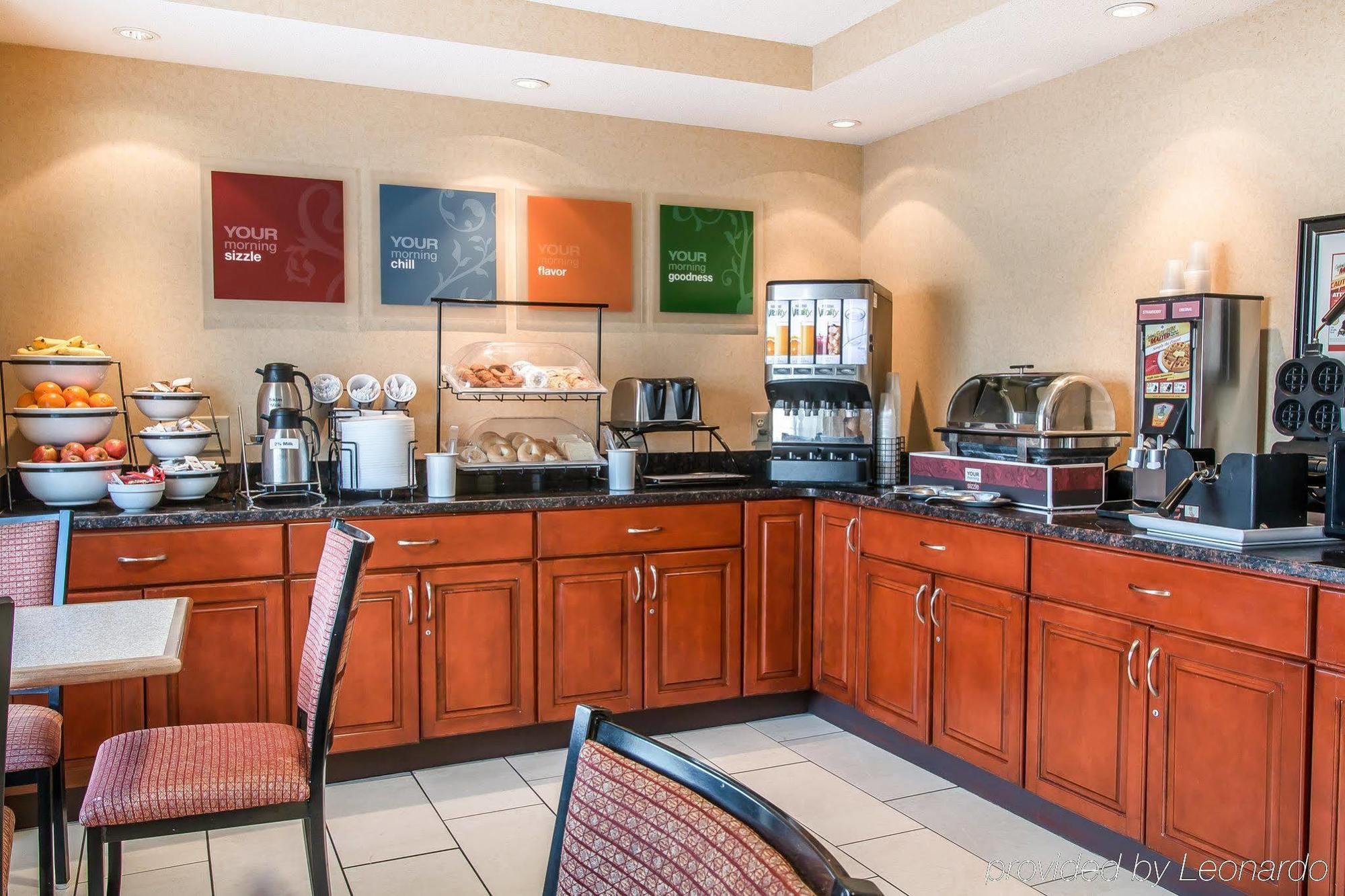 Quality Inn Near Interstate I94 Нью-Буффало Экстерьер фото